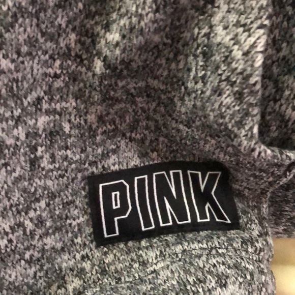 Sweater - Picture 4 of 5